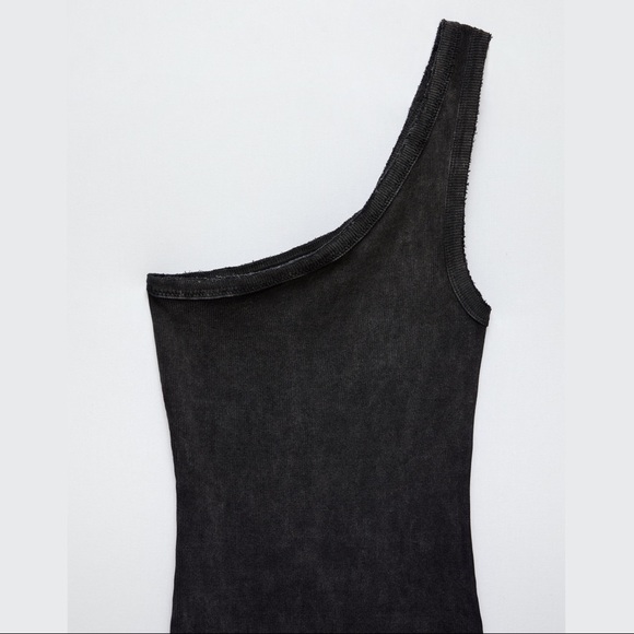 Asymmetric Midi Dress - Picture 5 of 6